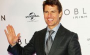 Tom Cruise Volunteers to Go To Mars to Meet Aliens